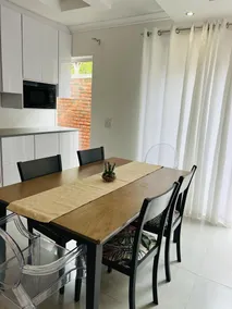 Villa Le Rosa Unit 2 - Image 4