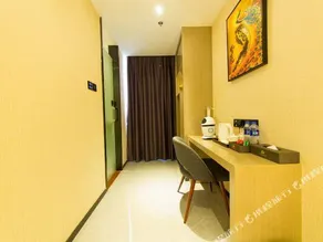 Guancheng Smart Hotel - Image 2