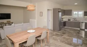 Seaside warm & stylish getaway - Image 3