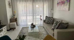 Fourways Luxe Suite - Image 2