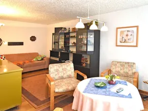 Lovely Holiday Home with Terrace, Garden, Awning, Heating - Image 2