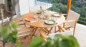 AZALEA - Modern studio with sea view - Image 3