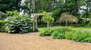 The Garden Room, 1 Heath Cottage - Image 5