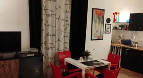 Gold Apartments - Image 3