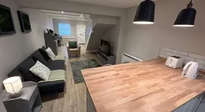 Brand New Cosy 1 Bedroom Home - Image 2