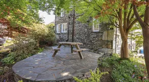 St Giles - Image 5