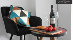 Studio Apartments by Lyter Living Desks & Wifi - Monthly Stays Available - Image 3