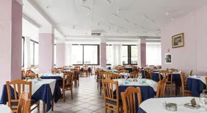 Hotel Apollo - Image 3