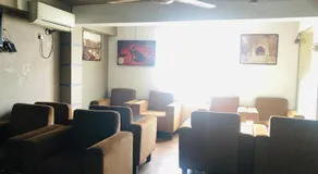 Sunshine Hotel - Image 4