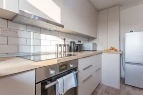 The Wren Suite Apartment - Image 5