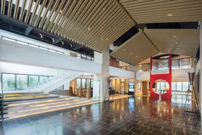 Guanhai Tingtao Art Hotel - Image 5