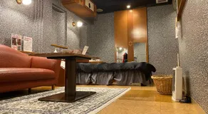 Hotel Charbon (Adult Only) - Image 4