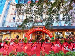 Huatianlong Business Hotel - Image 4