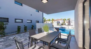 More Exclusive Villas and Spa - Image 5
