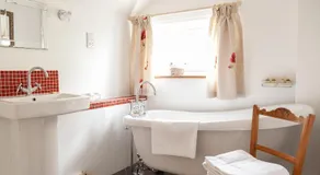 Belmont Bed and Breakfast - Image 2