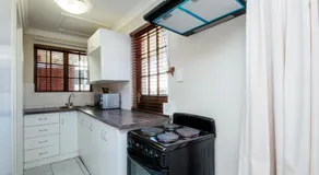 Walmer Villiers Self Catering - Image 5