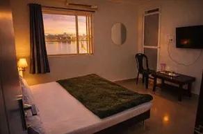 Hotel Shivay - Near Mahakal Mandir - Image 4