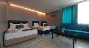 216 Turkuaz Suit - Image 2