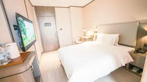 Hanting Hotel Nanchang Torch Plaza Metro Station - Image 3