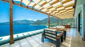 Lures Hotel - Image 3