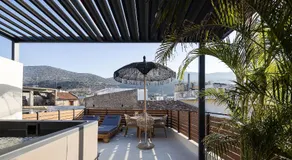 Pappous & Giagia Central Suites, By IdealStay Experience - Image 4