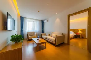 Yushe Art Hotel (Tangshan Nanhu International Convention and Exhibition Center Branch) - Image 2