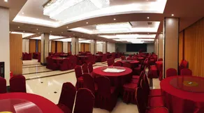 Berline International Hotel - Image 4