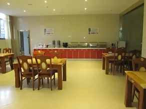 GreenTree Inn Chuzhou Wandong International Car City Express Hotel - Image 5