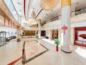 Dongda Holiday Hotel - Image 2