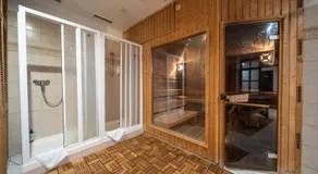 Party ClubHouse with Bar, Panoramic Pool & Sauna - Image 2