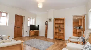 Stapleton Farm Bungalow - Image 2