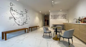 Airone Capsule Hotel - Image 3