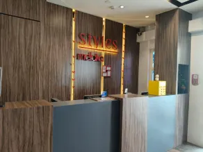 Styles Hotel - Image 5