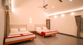 KINGS RESORT DANDELI - Image 2