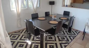 Little Villa - Image 2