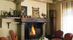 Family Hotel - Image 4