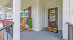 Fully-Fenced Backyard l Perfect for Families and Groups - Image 3