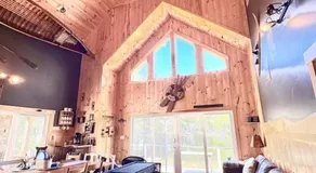 Bear Island Dockhouse - Paddle, Swim & Trails - Image 2