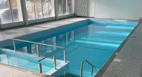 Cosy Rooftop Downtown Crans-Montana with Stunning View and Swimming Pool - Image 2