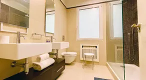Charming Retiro Exclusive - Image 2