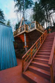 Montana Suite Bungalows - Image 5