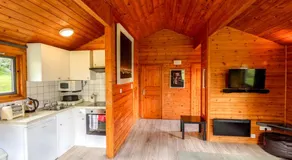 Avallon Lodges - Image 4