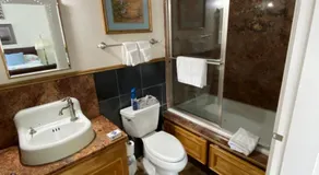 Bazsinsky House - Image 4