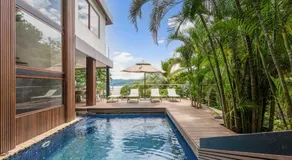 5-Zimmer-Strandhaus mit Meerblick am Hang - Image 3