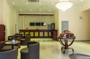 GreenTree Inn HeBei ChengDe Railway Station Southeast ChengDe Century City Business Hotel - Image 4
