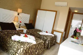 CLUB TESS HOTEL - Image 2