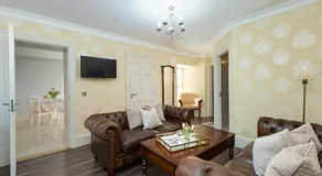 The Old Schoolhouse of Warren Lodge Boutique Cottages - Image 2