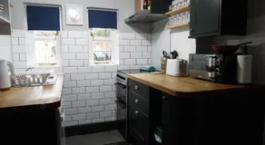 Langdon Farm Cottage - Image 3