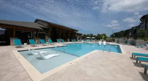 Luxury 2 BR Getaway Near Oak Mountain Park - Image 4