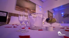Inpassion Motel - Image 5